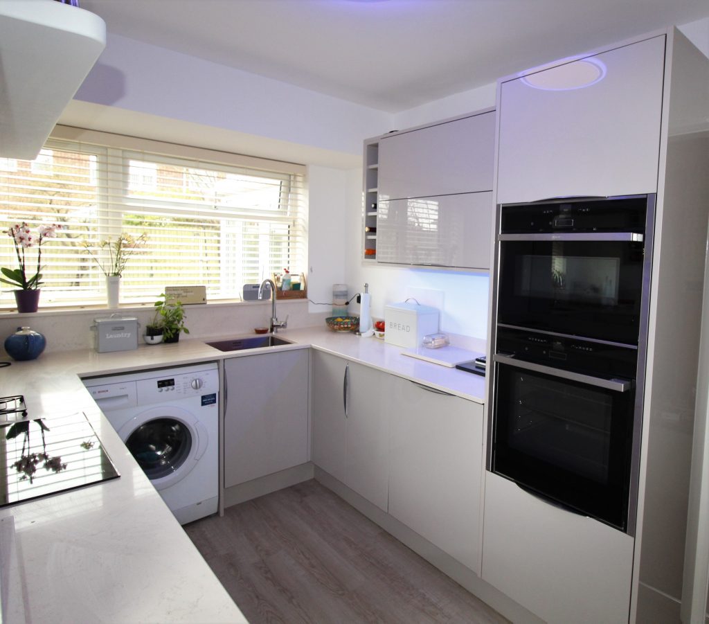 Small Contemporary Kitchen - Noble Kitchens Coventry and Warwickshire